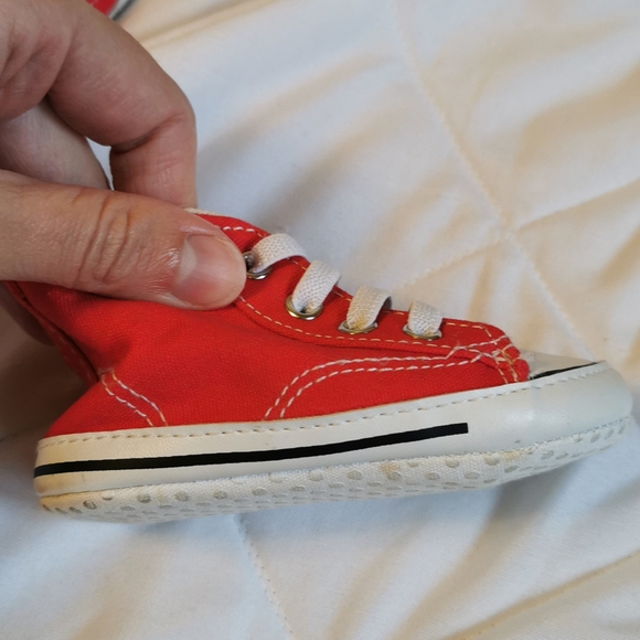 Airwalk Red shoes (4W- baby) - Picture 15 of 16